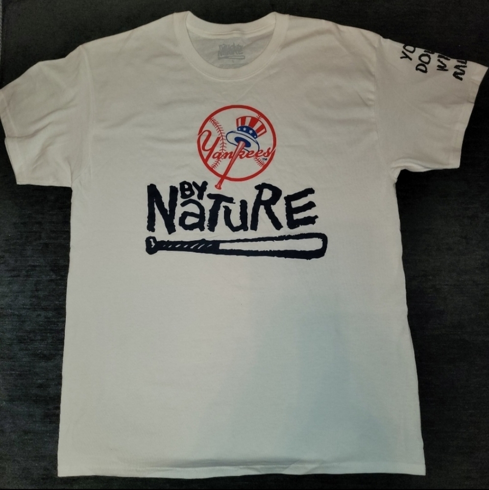 New York Yankees MLB - naughty By nature t- shirt- Large